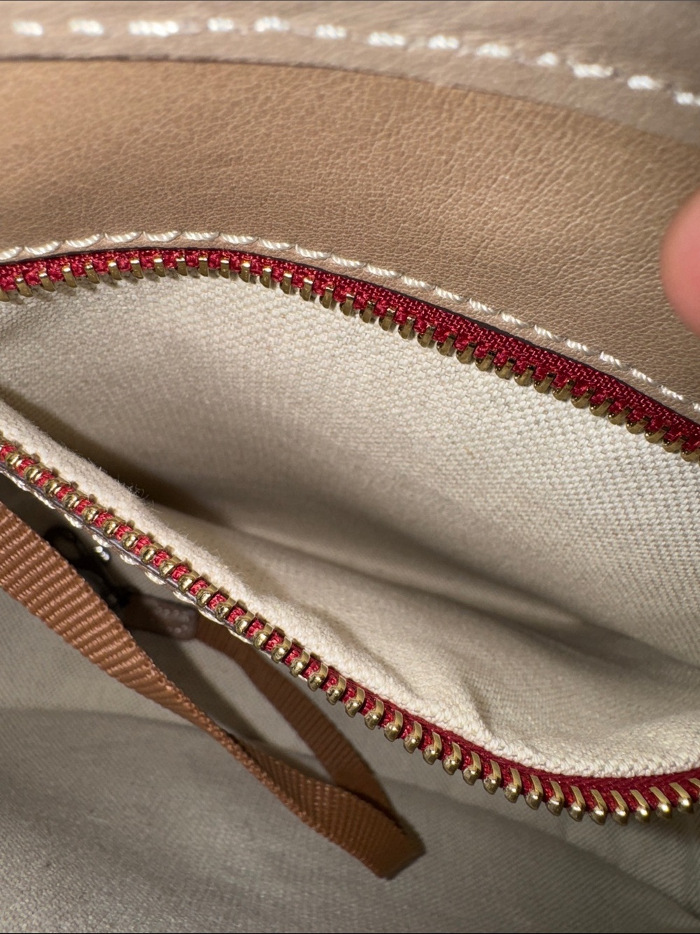Dooney & Bourke Bag Penrose 2 Messenger 25 Taupe Leather Crossbody - Picture 14 of 17